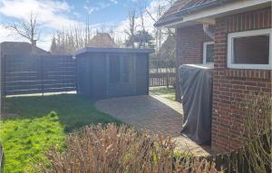 Beautiful Home In Wurster Nordseeküste