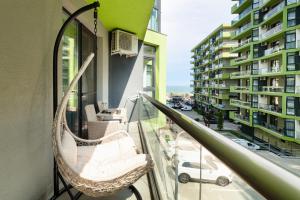 Purple Onyx - Pool & Spa Beach Resort