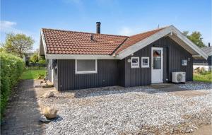Two-Bedroom Holiday Home In Otterup