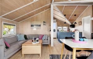 Two-Bedroom Holiday Home In Otterup