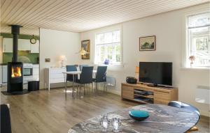 Nice Home In Aakirkeby With Wifi