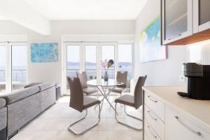 Peaceful modern appartment near Lavrio port