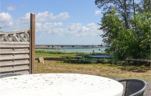 Nice Home In Nexø With Wifi