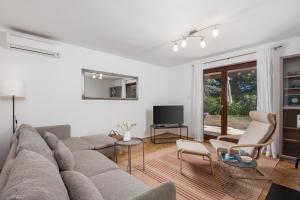 Villa Pinia Holiday home with a pool