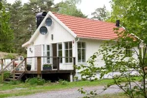Ferienhaus in einer wunderschönen Natur am Meer - Bräcketorp