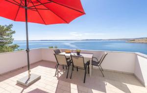 Cozy Apartment In Jablanac