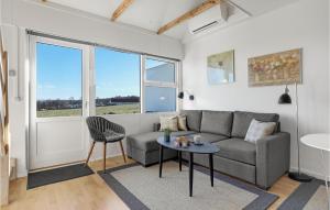 Awesome Apartment In Allinge With Wifi