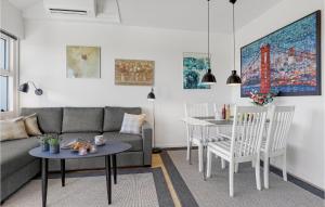 Awesome Apartment In Allinge With Wifi