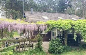 Two-Bedroom Holiday Home In Rodby - Rodby