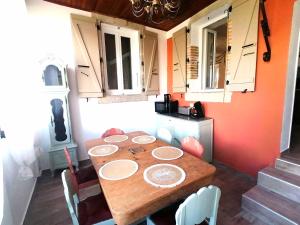 Maisons de vacances Gite et chambres d-hotes Les 2 Pins : photos des chambres