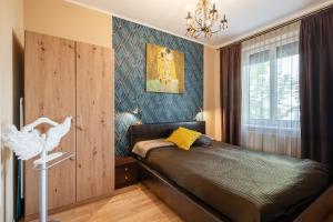 Angel Apartment with Free Garage Parking