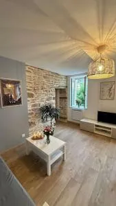 Aux Champs Perdrix - 热夫雷尚贝尔坦