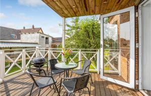 Stunning Apartment In Højer With Wifi