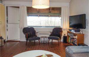 2 Bedroom Awesome Apartment In Allinge