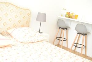 Sejours chez l'habitant Beautiful decorated Classy Appartment : photos des chambres