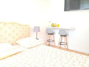 Sejours chez l'habitant Beautiful decorated Classy Appartment : photos des chambres