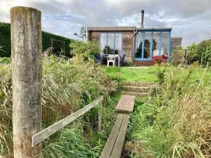 Chalet Christine mit kleinem Garten - Moddergat