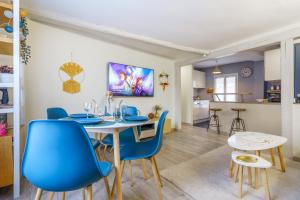 Le Saint-Antoine & Your Sweet Loc