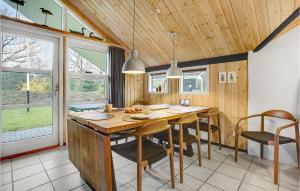 Holiday Home Brombærvangen Oksbøl Ii