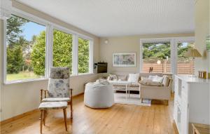 Awesome Home In Væggerløse With Kitchen