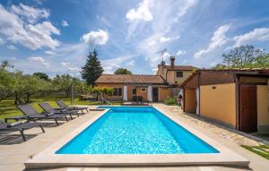 Casa Pina - 4hvězdičkové hotely ve městě Labinci