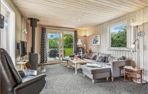 Holiday Home Nøddevænget Hejls Iii