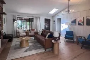 Wild Horse Retreat - Luna