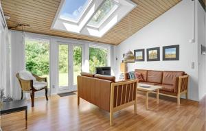 3 Bedroom Awesome Home In Ebeltoft