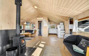 Holiday Home Humlevænget Hejls V