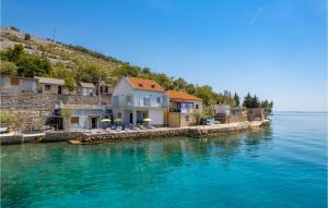 Nice Apartment In Lukovo Sugarje