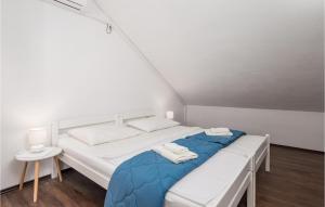 Nice Apartment In Lukovo Sugarje
