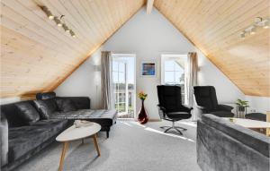 Lovely Home In Gråsten With Wifi