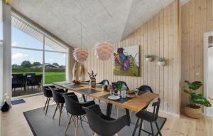 4 Bedroom Stunning Home In Haderslev