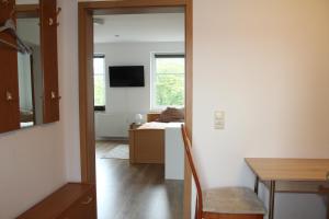 Pension 963