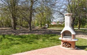 Stunning Home In Boiensdorf With Wifi