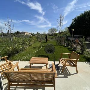 Maisons de vacances Le Clos Du Moulin 4 - Maison, jardin, 3 chambres, pres d'Avignon en Provence : photos des chambres