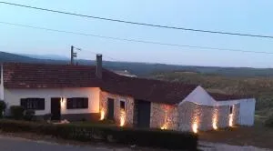 Casal Mala-Posta - Chões