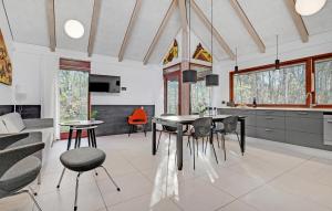 Gorgeous Home In Grenaa With Wifi