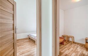 2 Bedroom Lovely Home In Oslonka