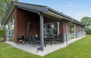 Gorgeous Home In Stubbekøbing With Wifi