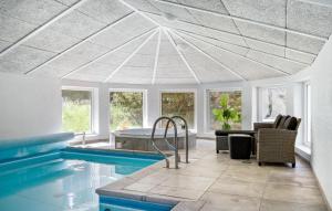 Stunning Home In Ringkøbing With Sauna