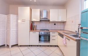 Amazing Home In Gornje Rastane