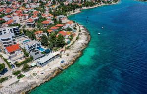 Beautiful Home In Okrug Gornji