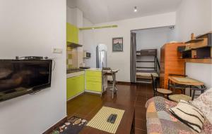 Lovely Apartment In Novi Vinodolski