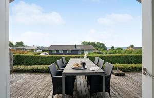 3 Bedroom Awesome Home In Juelsminde