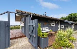3 Bedroom Lovely Home In Ebeltoft
