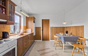 3 Bedroom Awesome Home In Tranekær