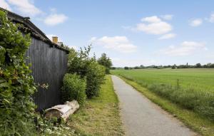 3 Bedroom Awesome Home In Tranekær