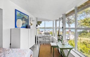 1 Bedroom Stunning Home In Svendborg