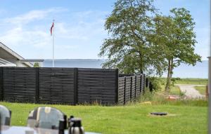 3 Bedroom Cozy Home In Højslev